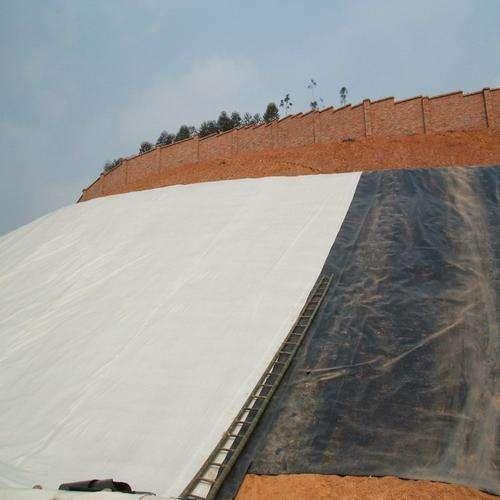 填埋(mai)庫區(qu)邊(bian)坡